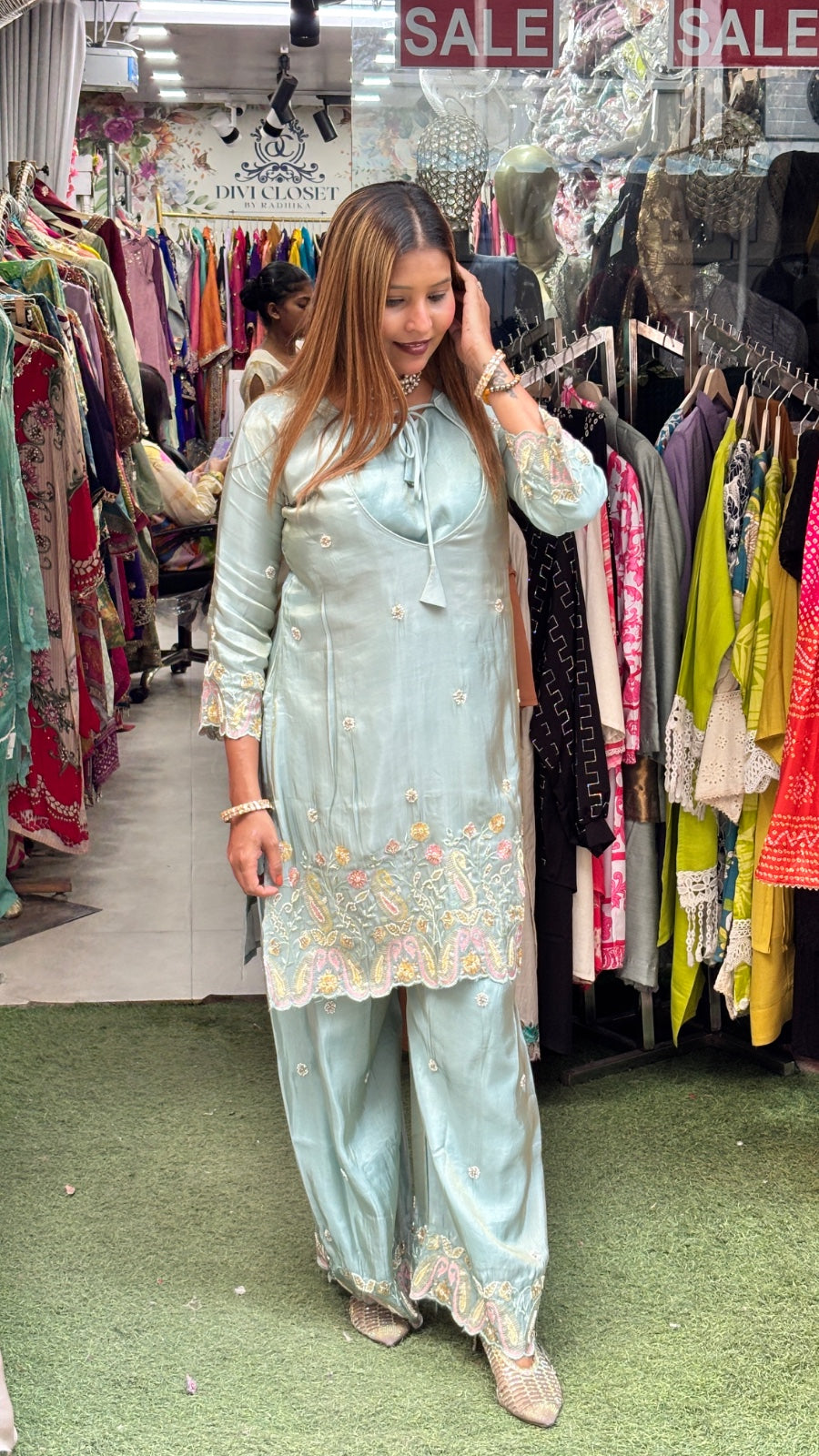 “Zariya Luxe Indo-Western”