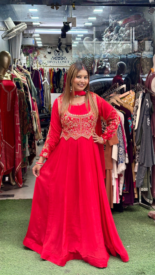 Laal Ishq – The Royal Gown
