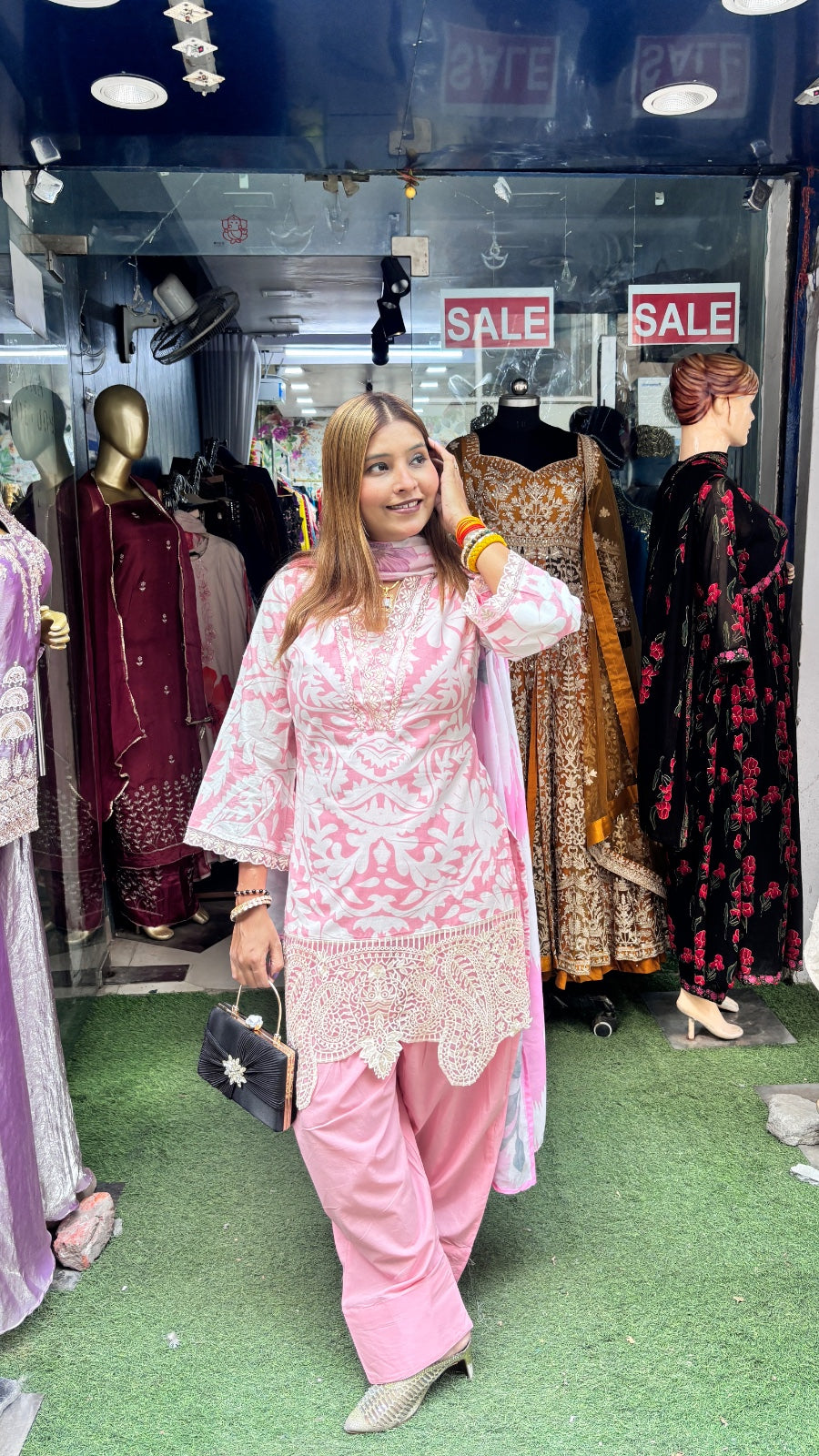 "MAHIRA" FARSHI SALWAR THREE PIECE SET